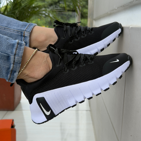 DEPORTIVO FREE