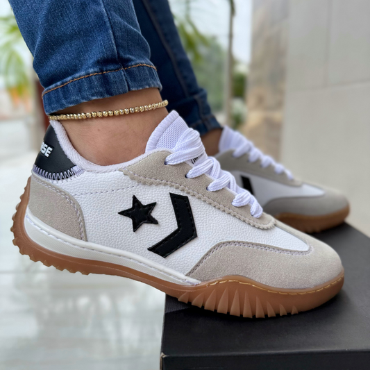 CONVERSE CLASSICS